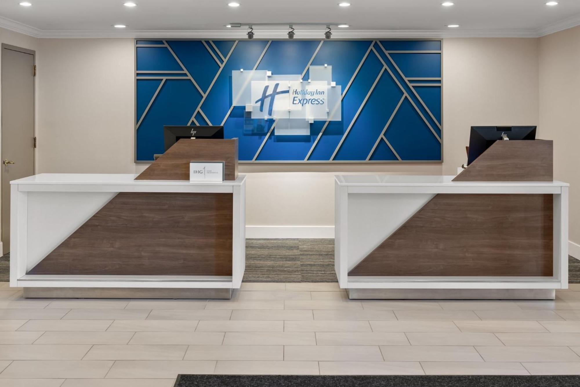 Express Stony Brook-long Island By Ihg Hotel 2*