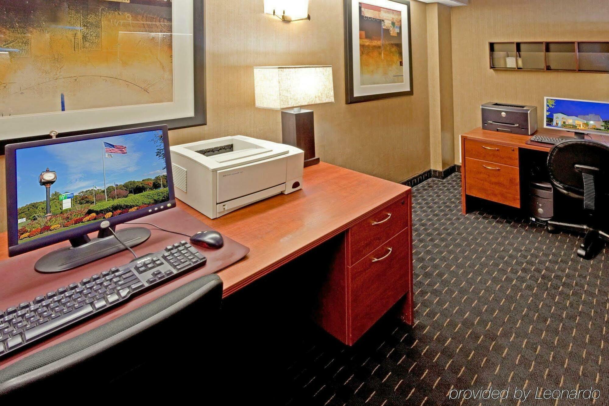 Express Stony Brook-long Island By Ihg